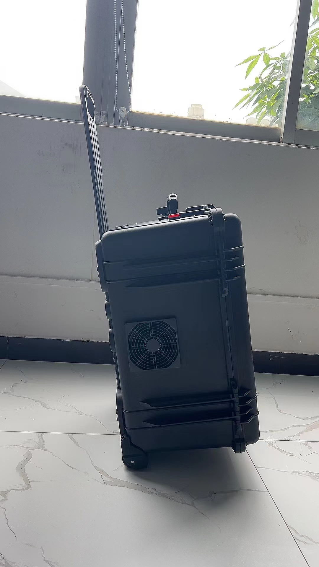 猇亭手拉箱型移动通信干扰器